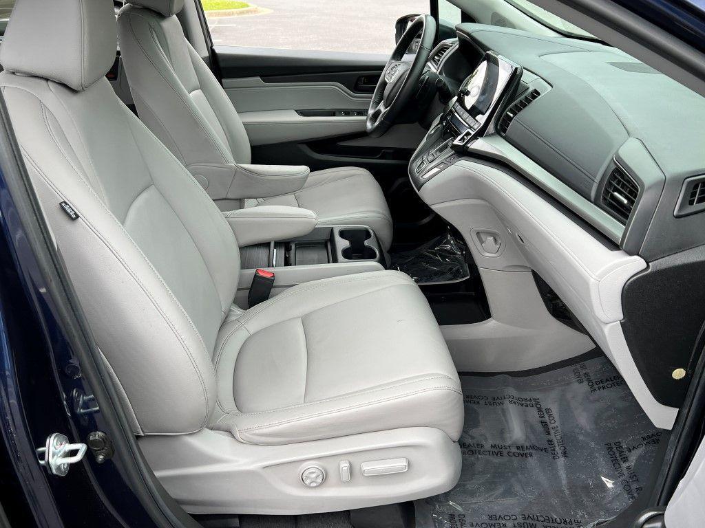 used 2022 Honda Odyssey car, priced at $32,700