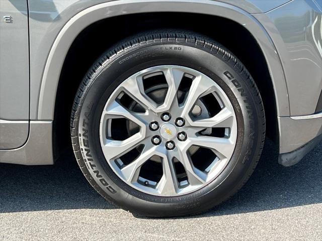 used 2018 Chevrolet Traverse car, priced at $19,990