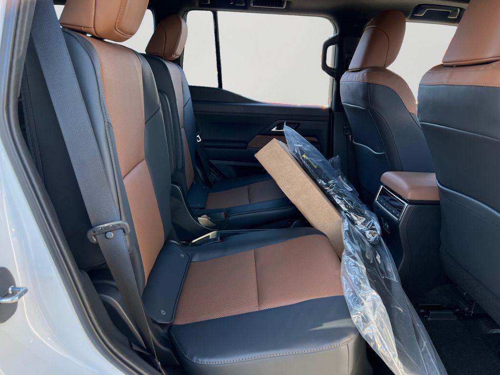 new 2025 Lexus GX 550 car, priced at $75,078