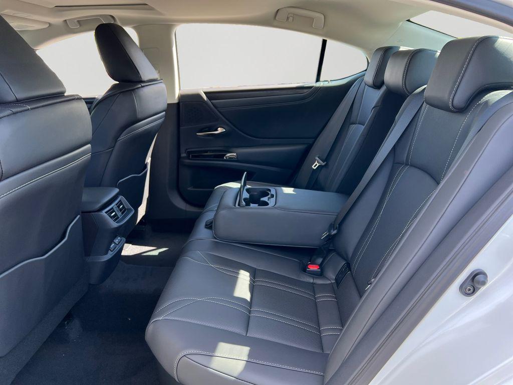 new 2025 Lexus ES 300h car, priced at $54,824