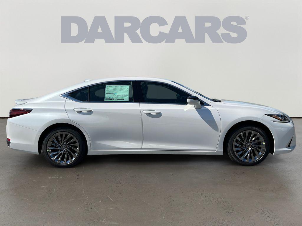 new 2025 Lexus ES 300h car, priced at $54,824