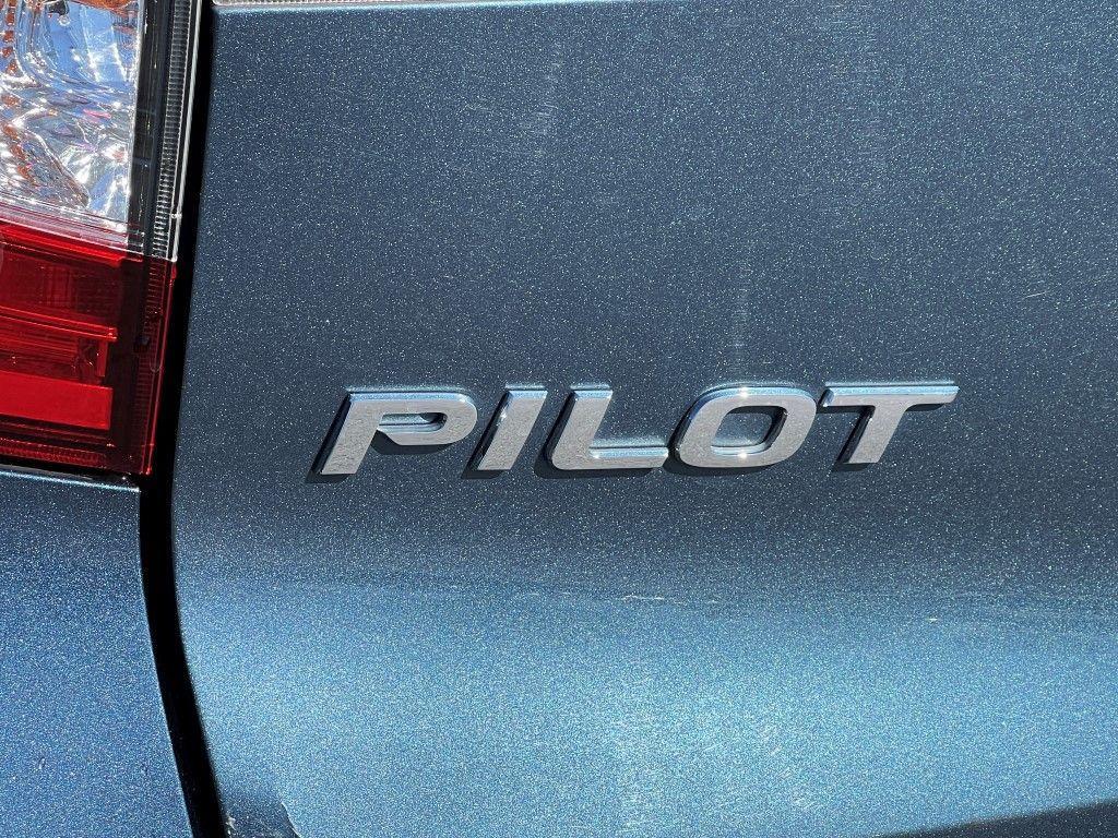 used 2022 Honda Pilot car, priced at $29,813