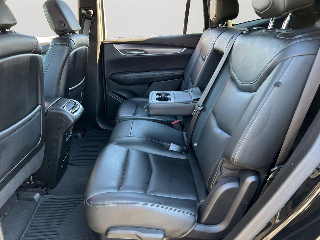 used 2024 Cadillac XT6 car, priced at $30,789