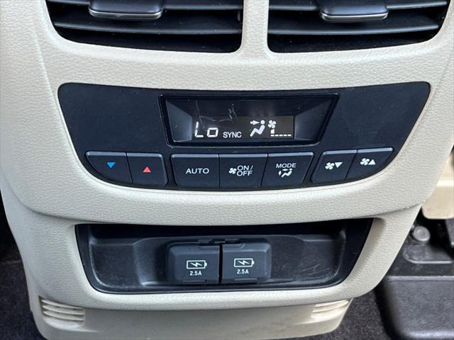 used 2020 Acura MDX car, priced at $21,300