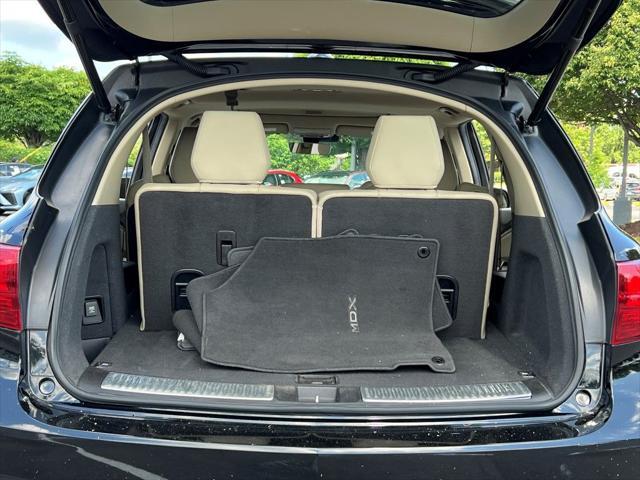 used 2020 Acura MDX car, priced at $21,300