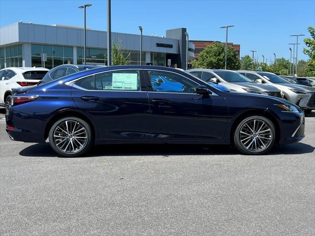 new 2025 Lexus ES 350 car, priced at $45,255
