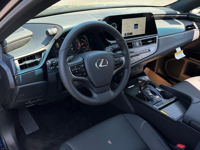new 2025 Lexus ES 350 car, priced at $45,255