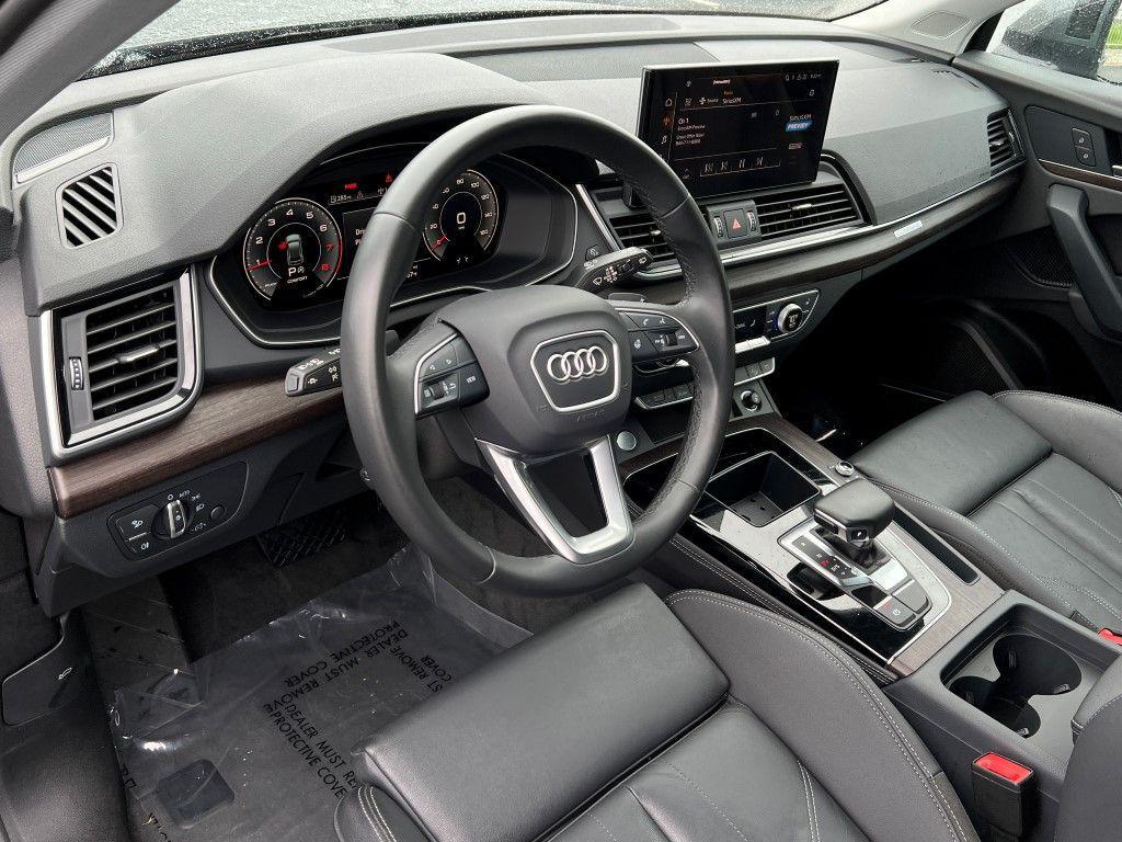 used 2024 Audi Q5 car, priced at $35,399