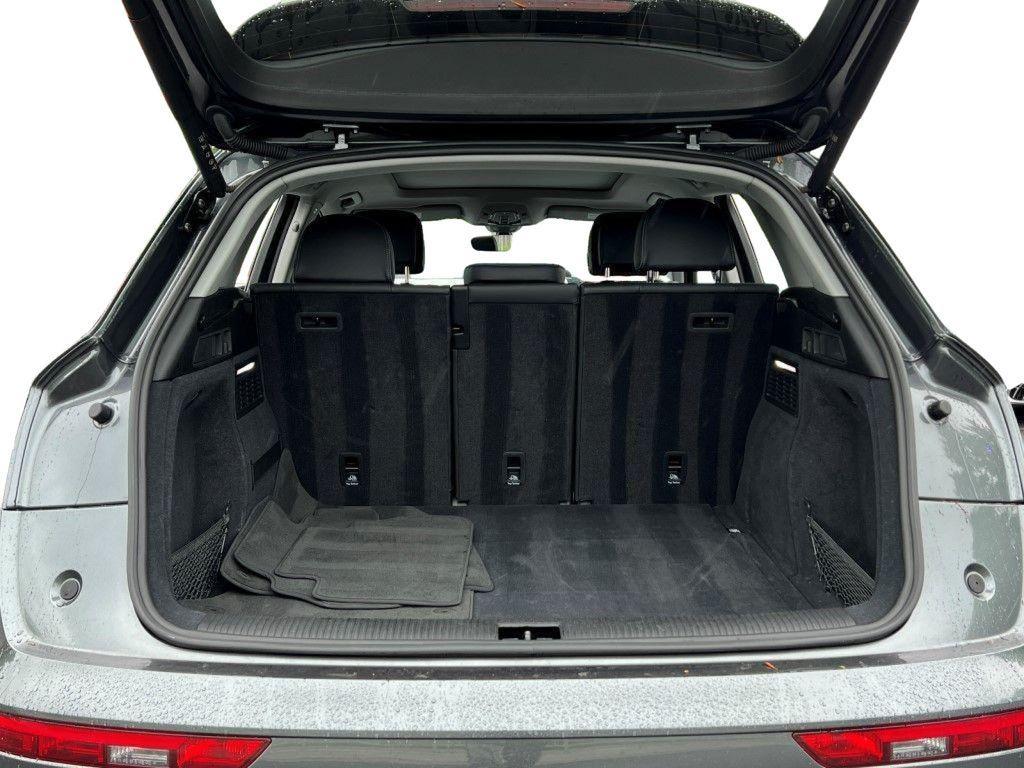 used 2024 Audi Q5 car, priced at $33,799