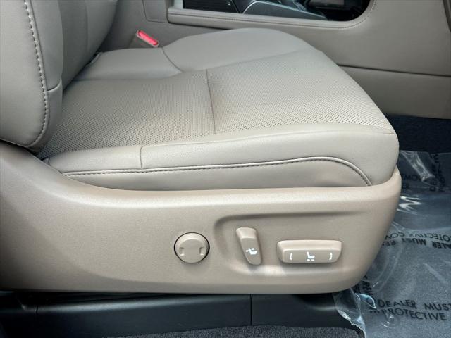 used 2023 Lexus GX 460 car, priced at $58,900
