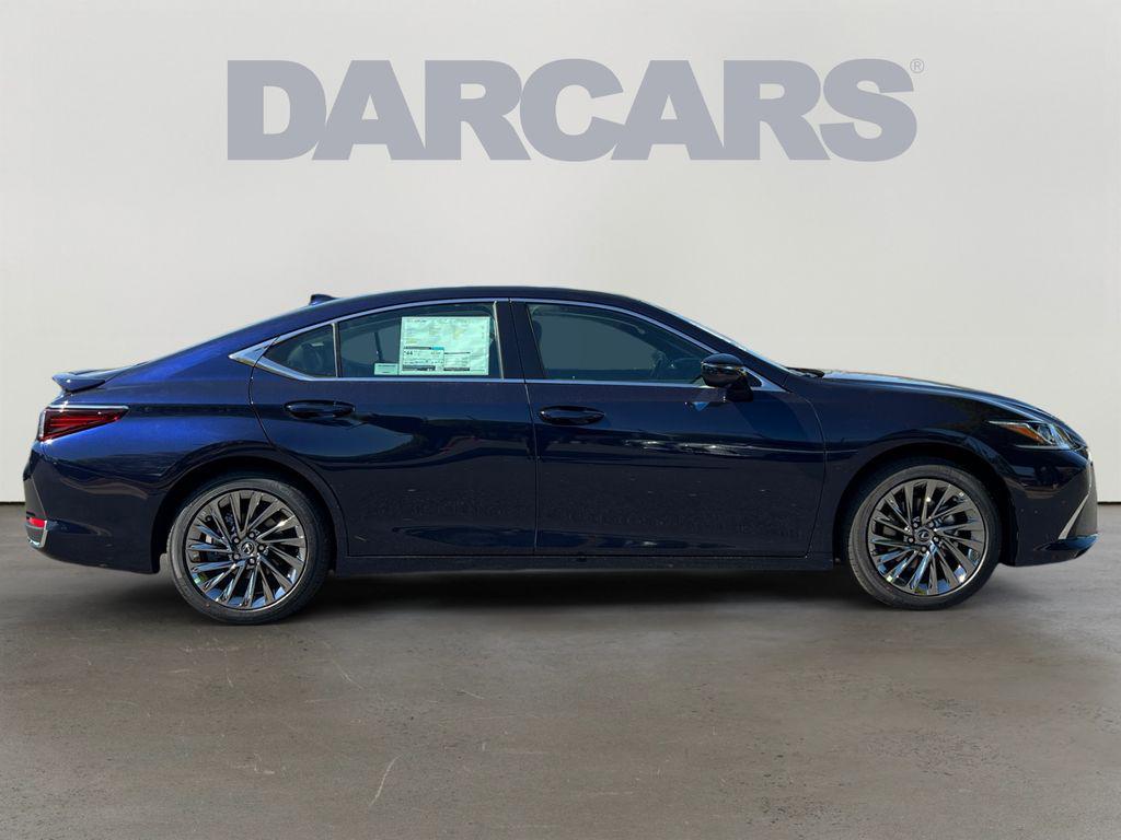 new 2025 Lexus ES 300h car, priced at $54,724