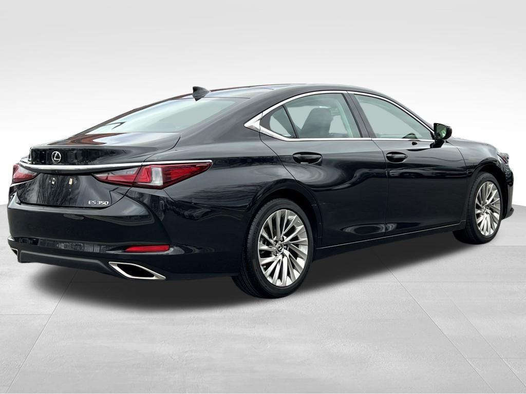 used 2019 Lexus ES 350 car, priced at $31,812