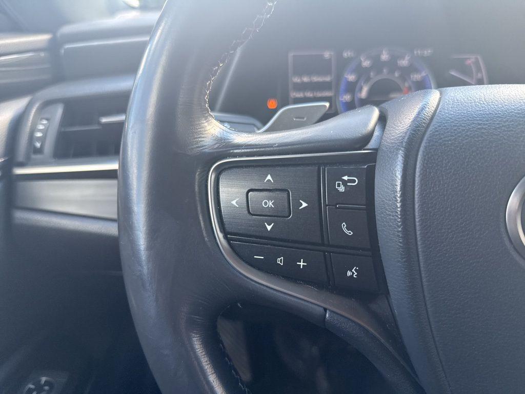 used 2019 Lexus ES 350 car, priced at $24,899