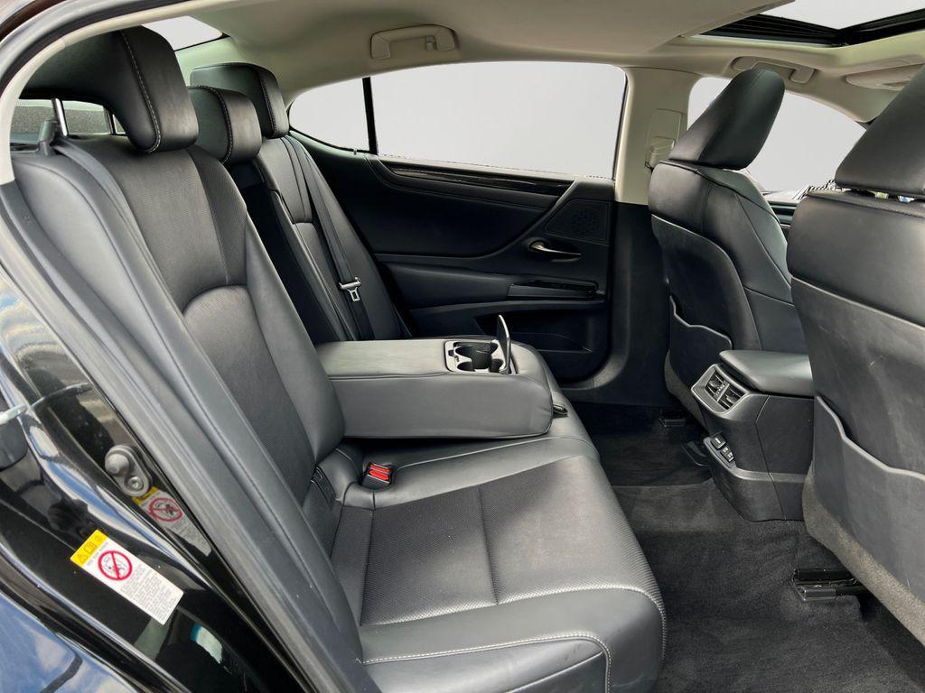 used 2019 Lexus ES 350 car, priced at $24,899