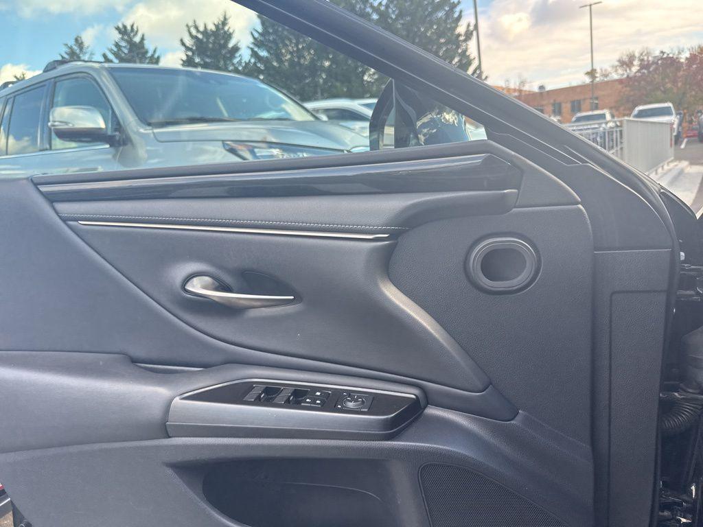 used 2019 Lexus ES 350 car, priced at $24,899