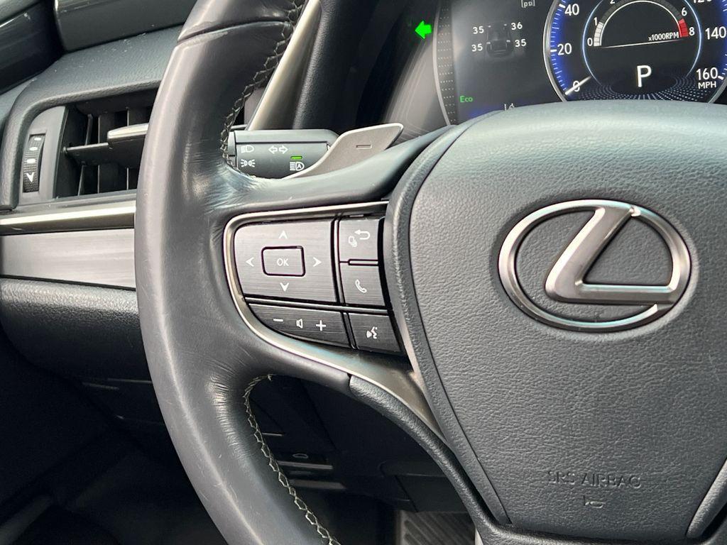 used 2019 Lexus ES 350 car, priced at $24,899