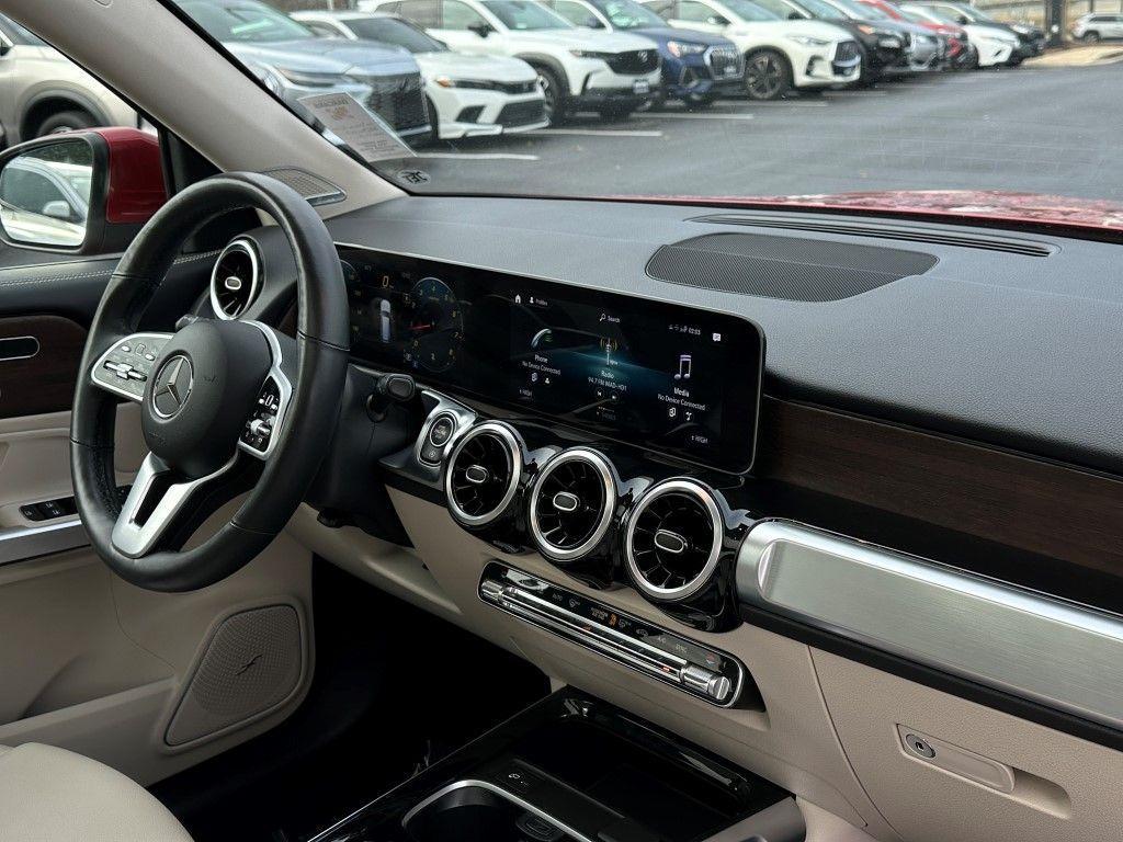 used 2020 Mercedes-Benz GLB 250 car, priced at $25,749