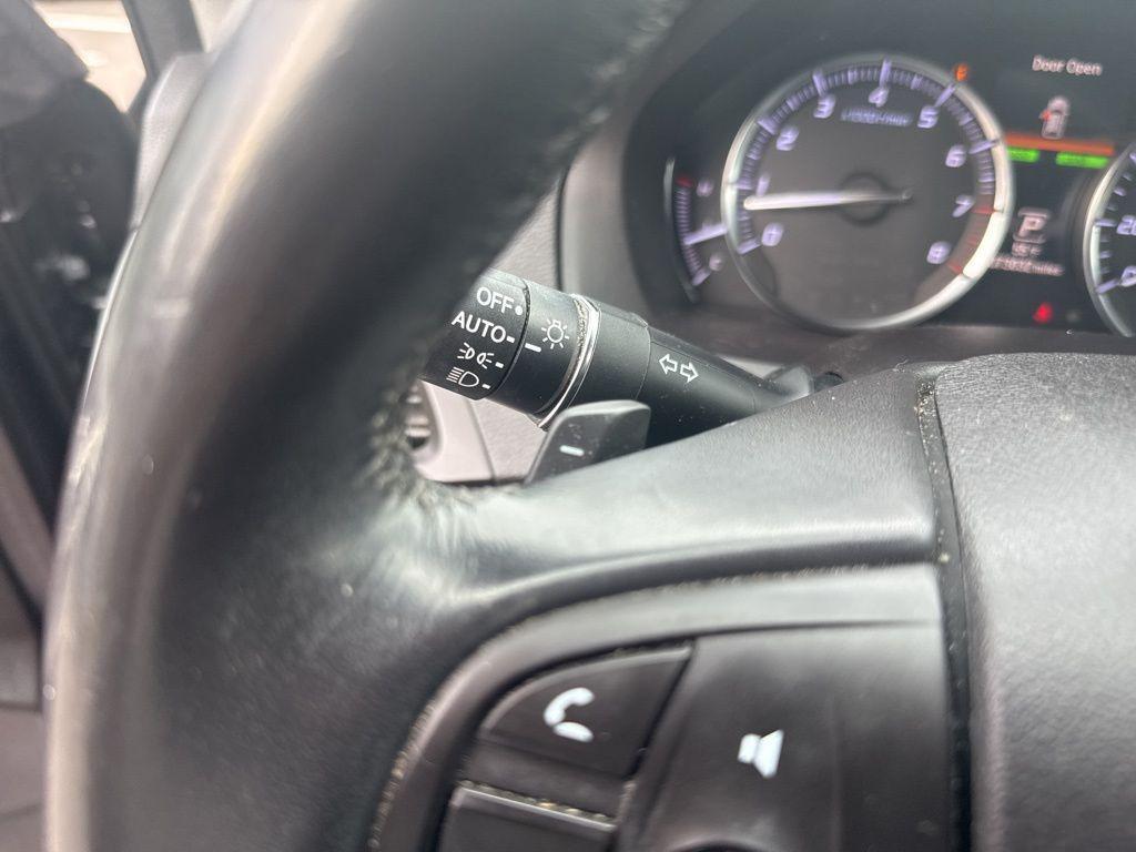 used 2018 Acura MDX car, priced at $21,899