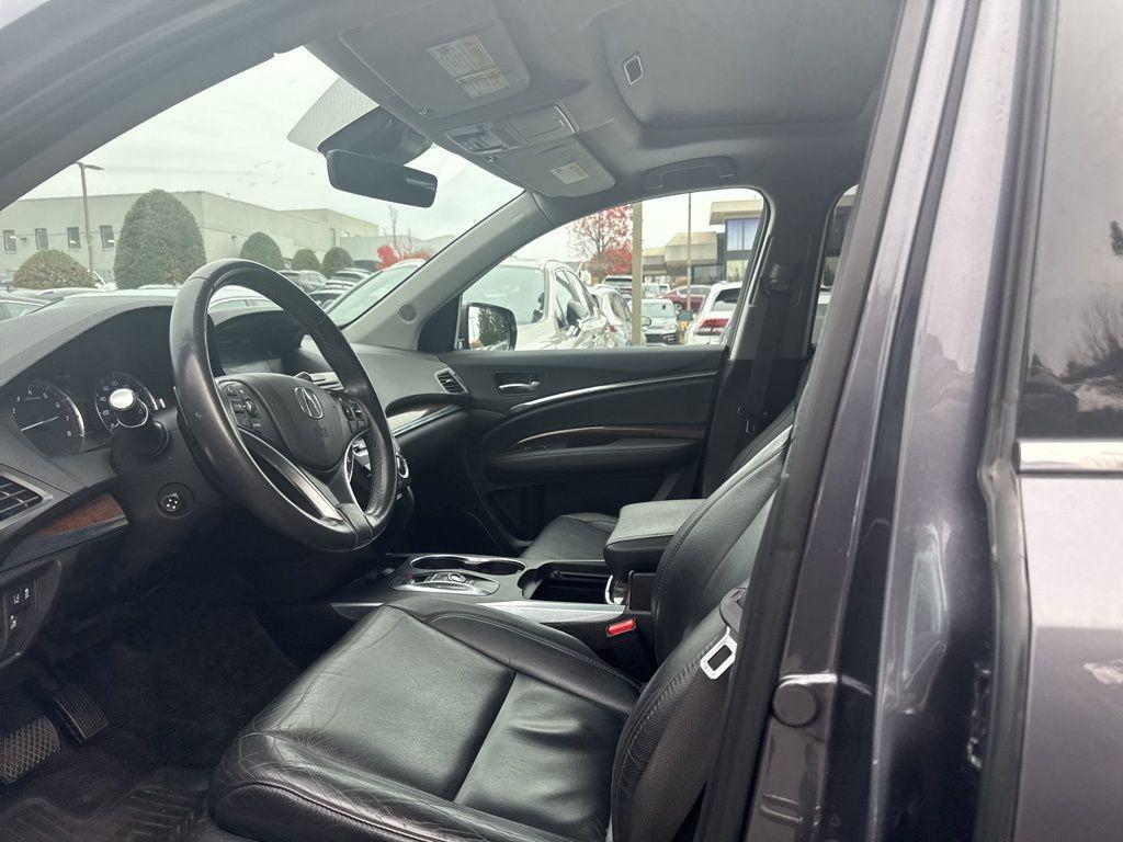 used 2018 Acura MDX car, priced at $21,899