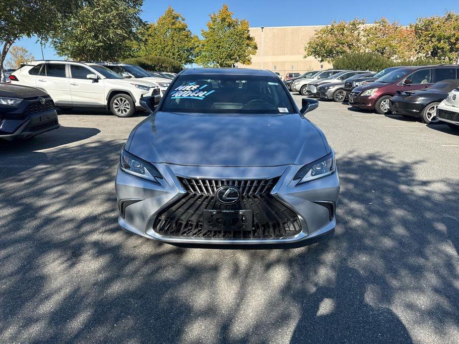 used 2022 Lexus ES 350 car, priced at $34,458