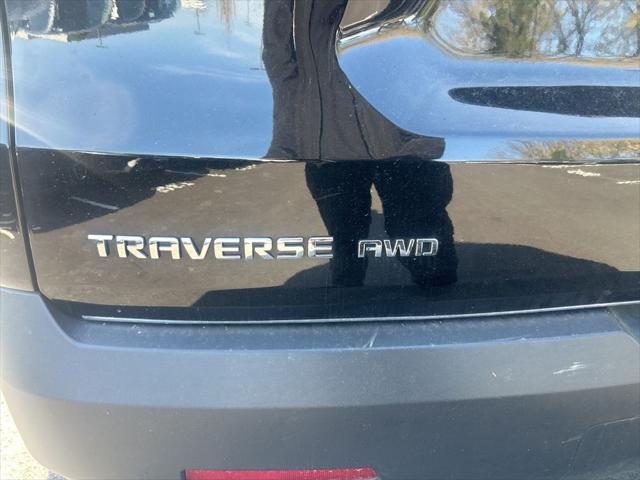 used 2023 Chevrolet Traverse car, priced at $34,177
