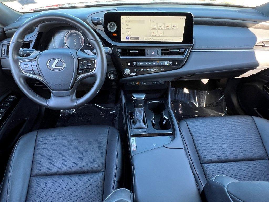 used 2024 Lexus ES 350 car, priced at $40,499