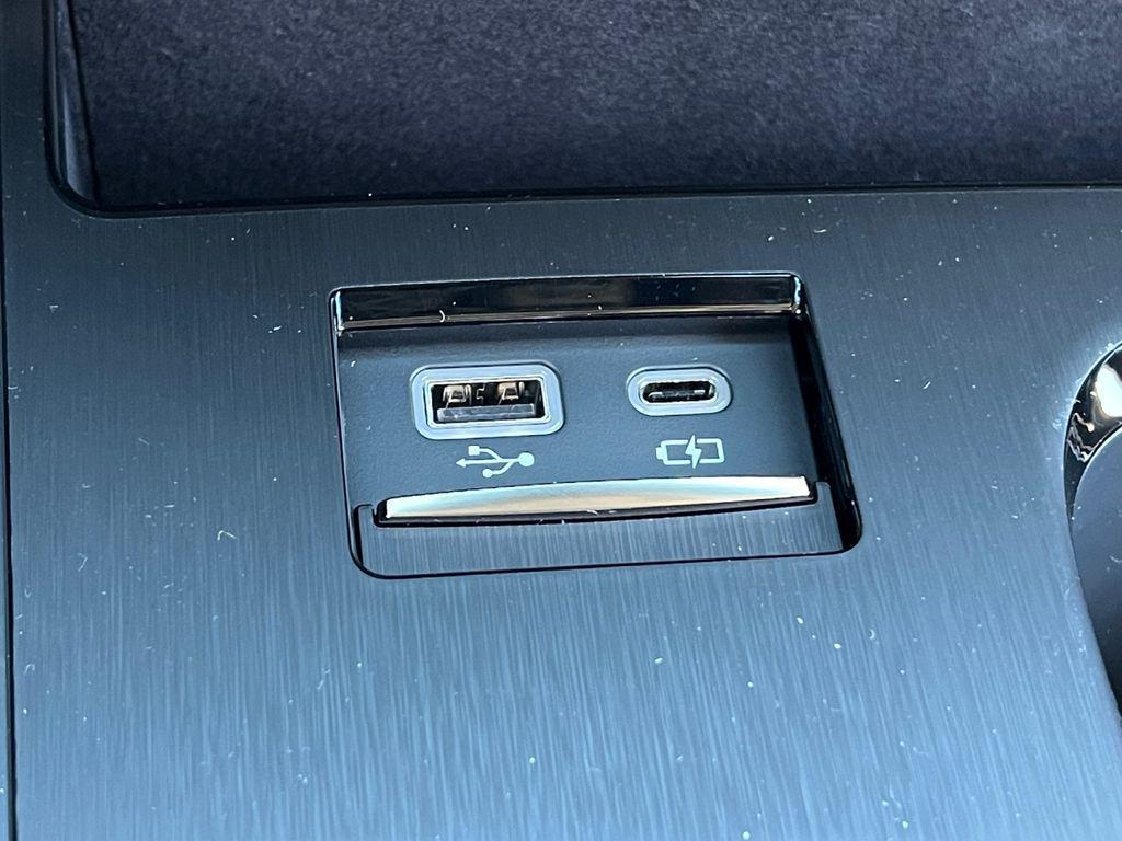 new 2025 Lexus ES 300h car, priced at $54,739