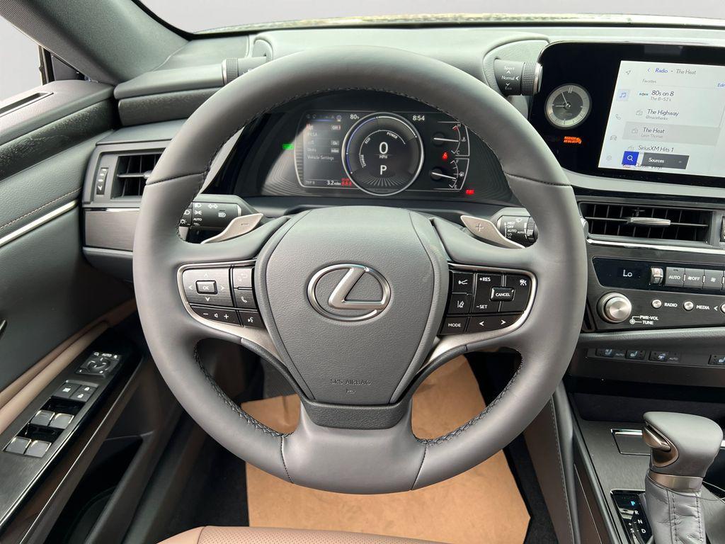 new 2025 Lexus ES 300h car, priced at $51,489