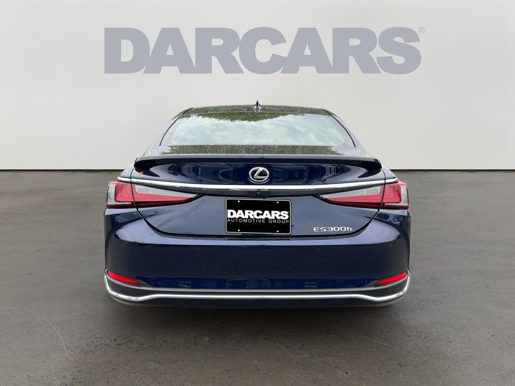 new 2025 Lexus ES 300h car, priced at $51,489
