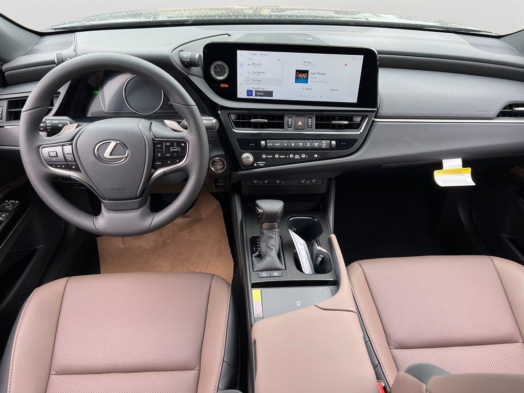 new 2025 Lexus ES 300h car, priced at $51,489