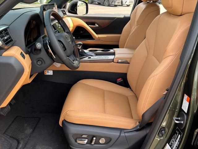 new 2025 Lexus LX 600 car, priced at $112,884