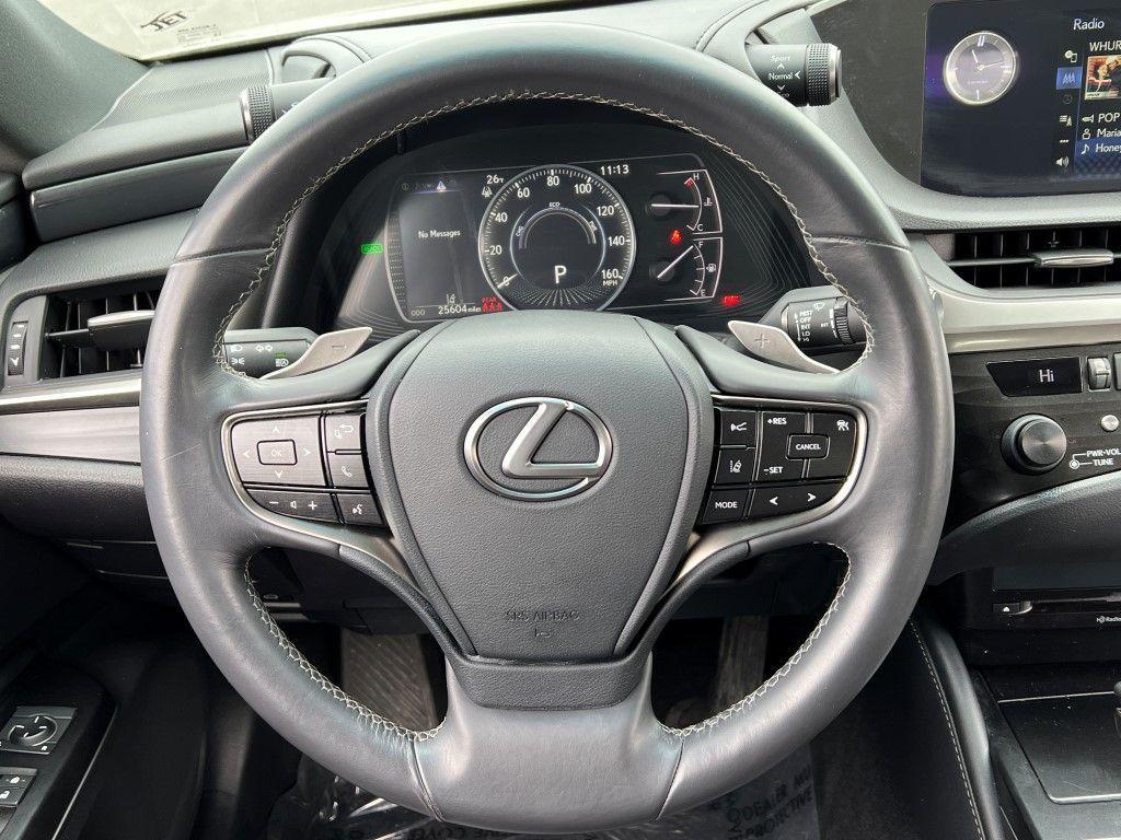 used 2020 Lexus ES 300h car, priced at $31,869