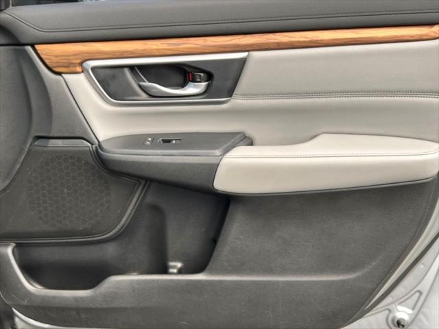 used 2020 Honda CR-V car, priced at $26,900