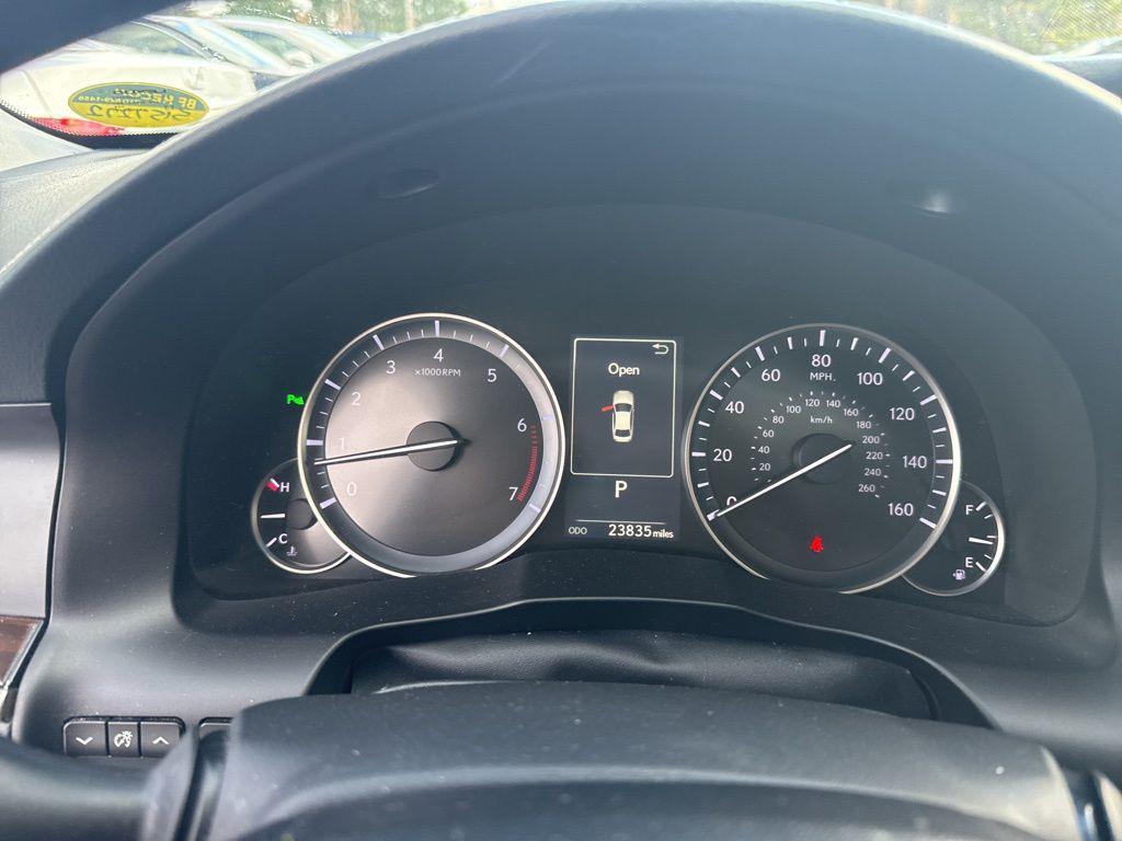 used 2018 Lexus ES 350 car, priced at $27,856