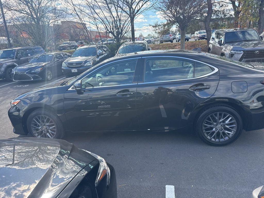 used 2018 Lexus ES 350 car, priced at $27,856