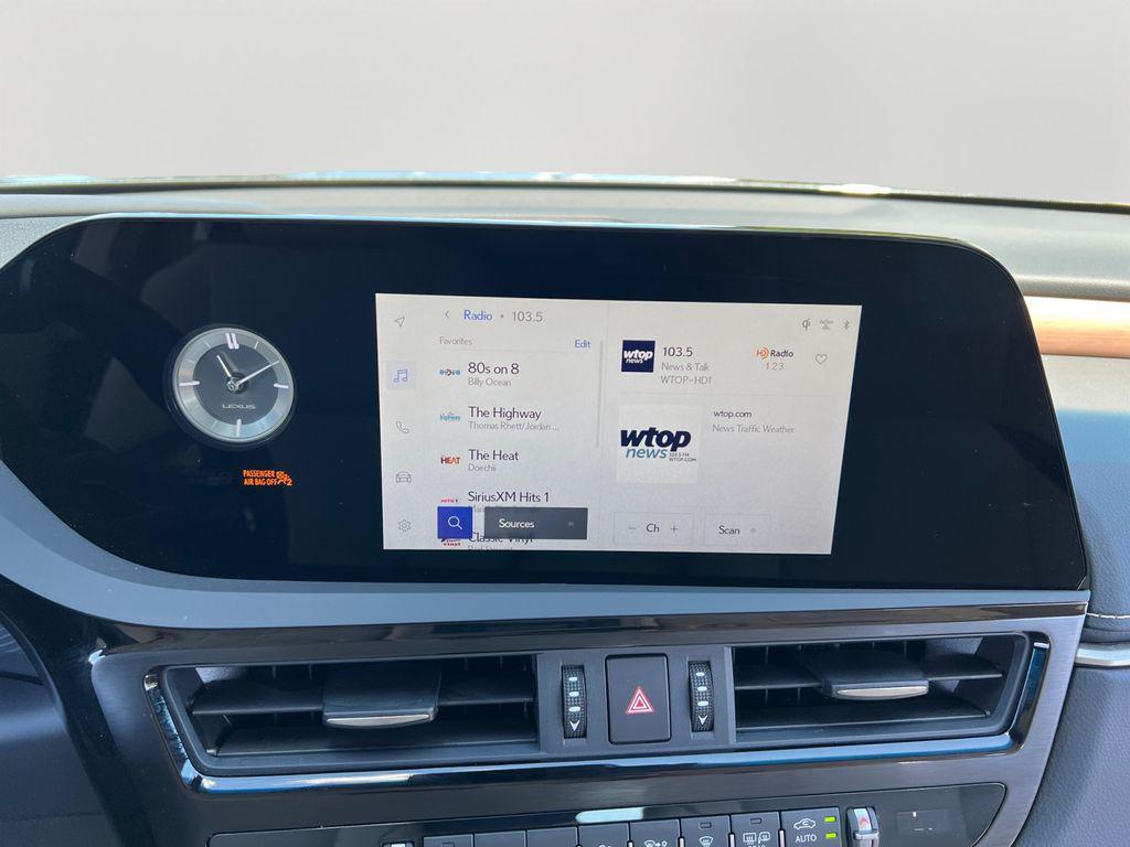 used 2025 Lexus ES 300h car, priced at $45,900