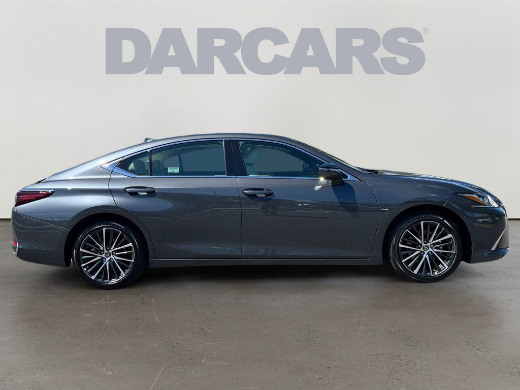 used 2025 Lexus ES 300h car, priced at $45,900