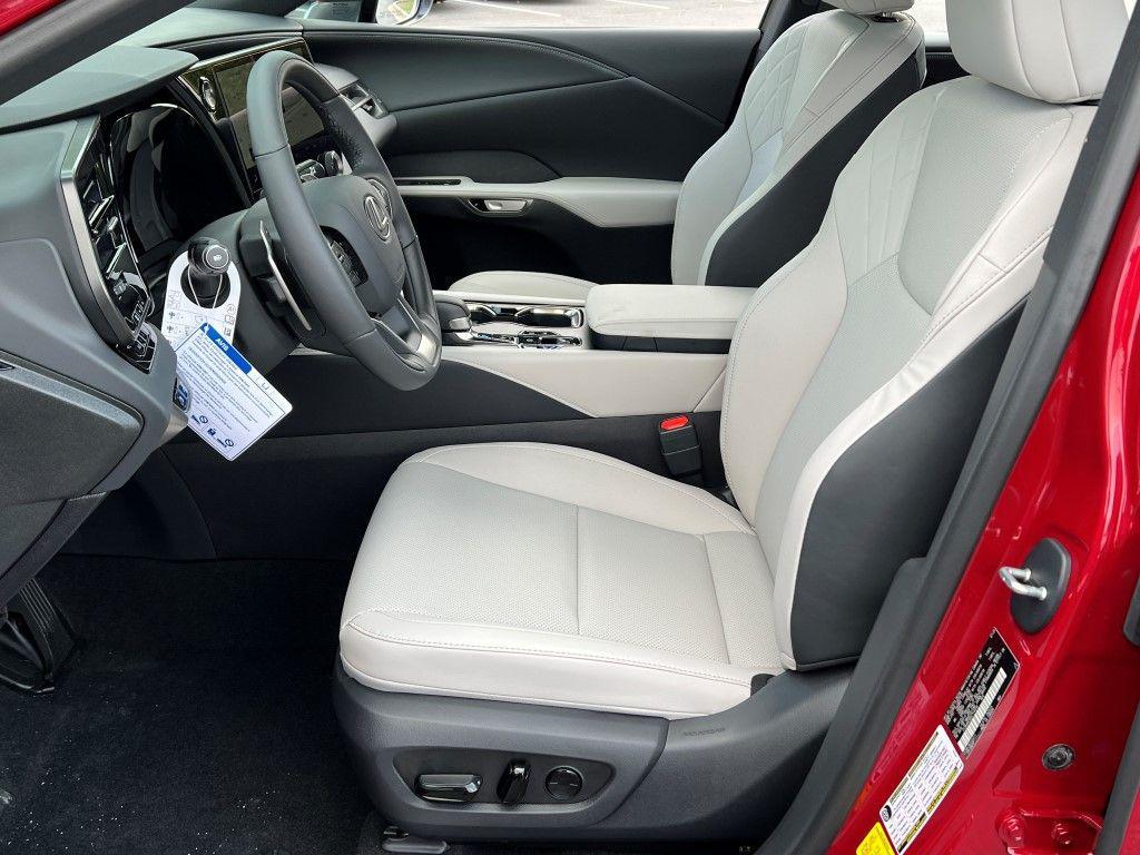 new 2025 Lexus RX 350 car, priced at $53,270