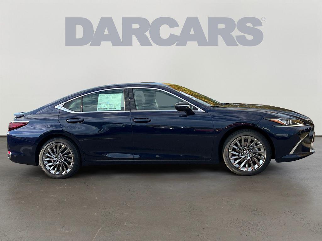 new 2025 Lexus ES 300h car, priced at $53,660