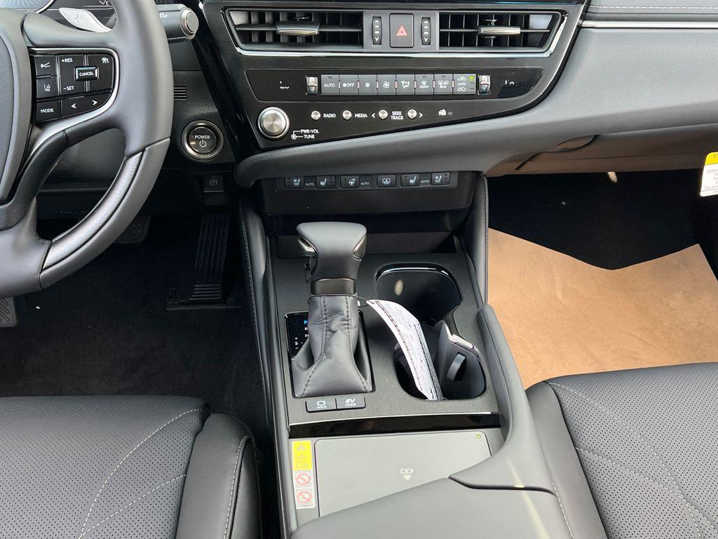 new 2025 Lexus ES 300h car, priced at $53,660