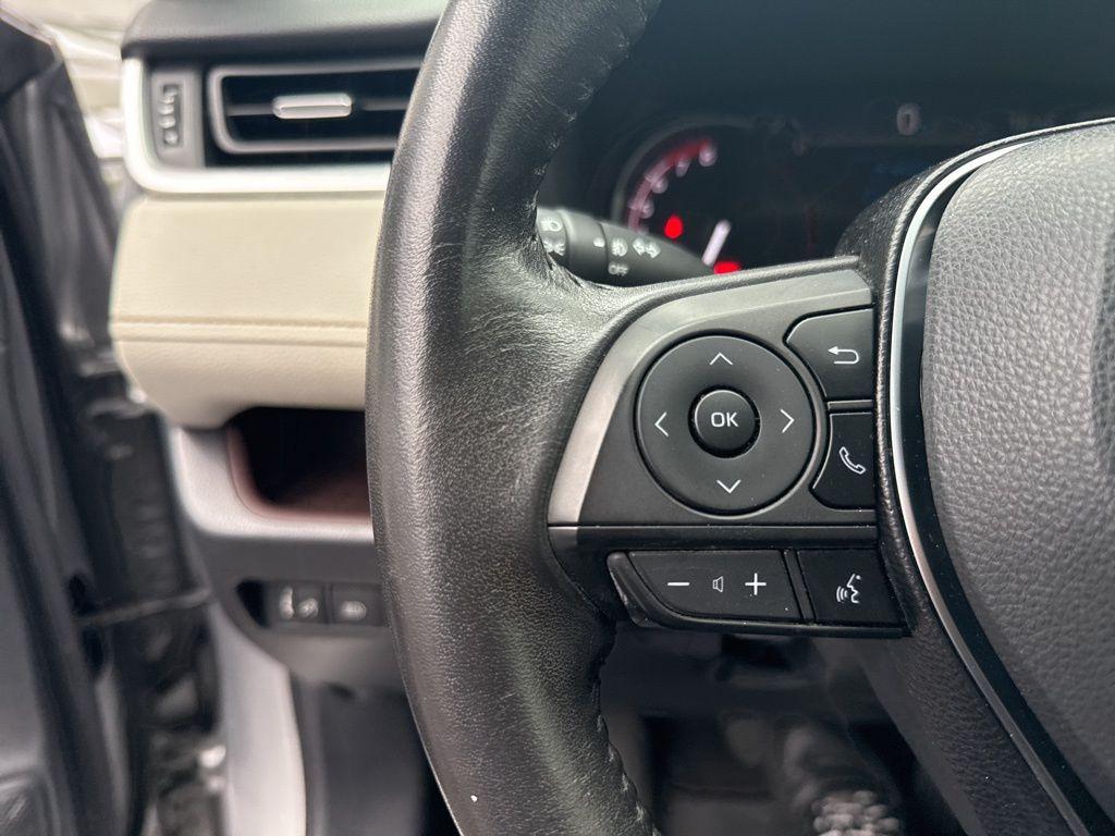 used 2019 Toyota RAV4 car, priced at $27,081