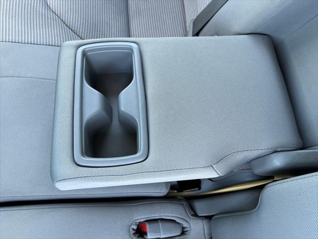 used 2022 Toyota Highlander car, priced at $32,500