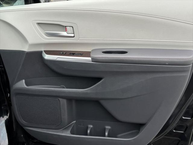 used 2022 Toyota Sienna car, priced at $38,227