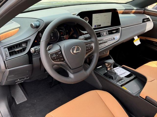 new 2025 Lexus ES 300h car, priced at $47,635