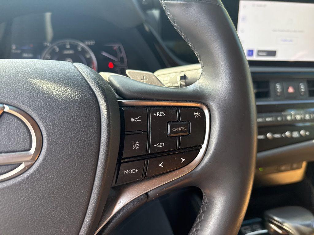 used 2023 Lexus ES 350 car, priced at $37,951