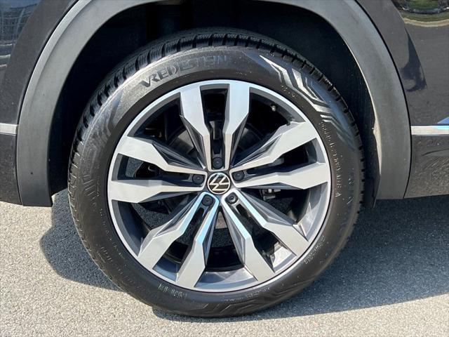 used 2021 Volkswagen Atlas Cross Sport car, priced at $28,288