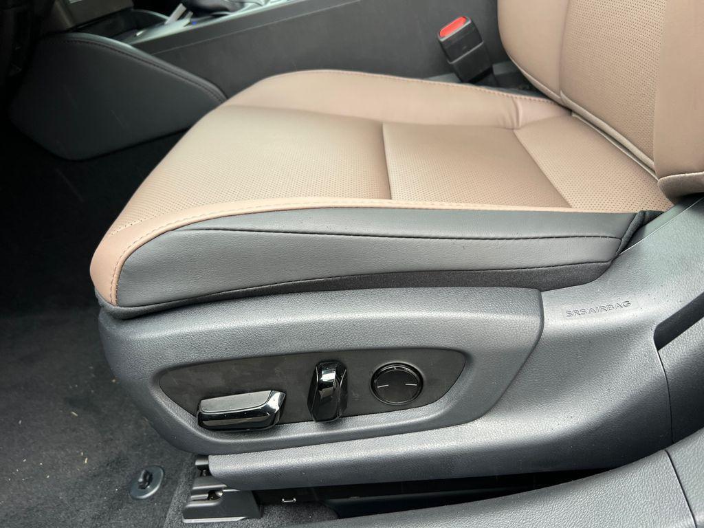 new 2025 Lexus ES 300h car, priced at $49,929