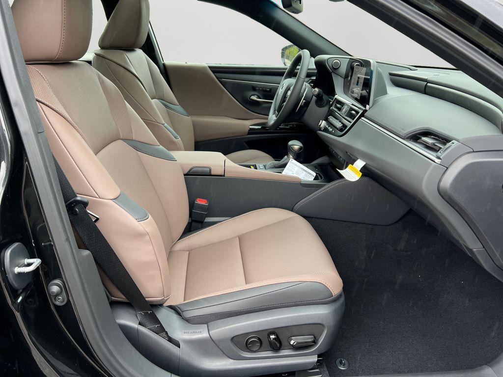 new 2025 Lexus ES 300h car, priced at $49,929