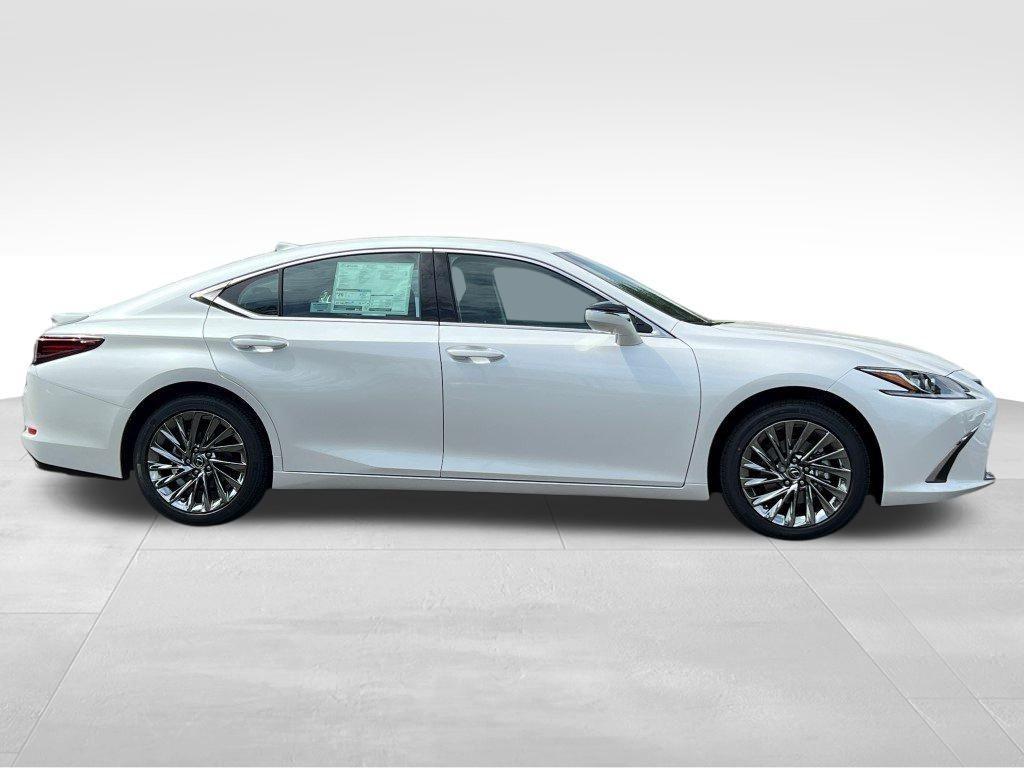 used 2024 Lexus ES 350 car, priced at $46,352