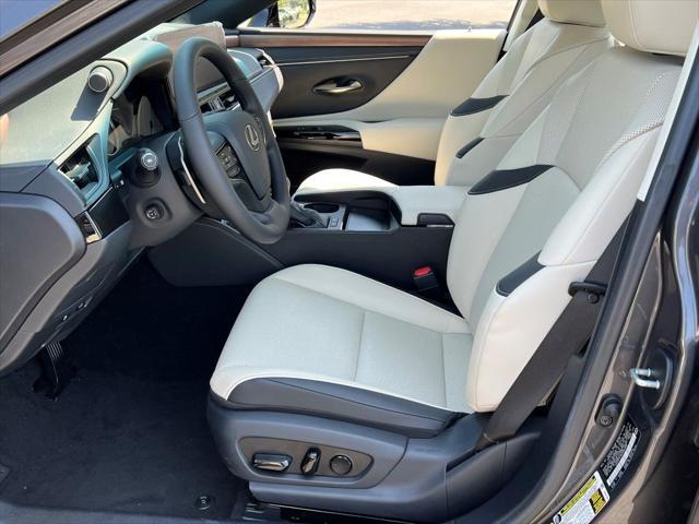 new 2025 Lexus ES 300h car, priced at $49,021